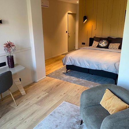 Good Mood - Chambres Et Suite Namur Ngoại thất bức ảnh
