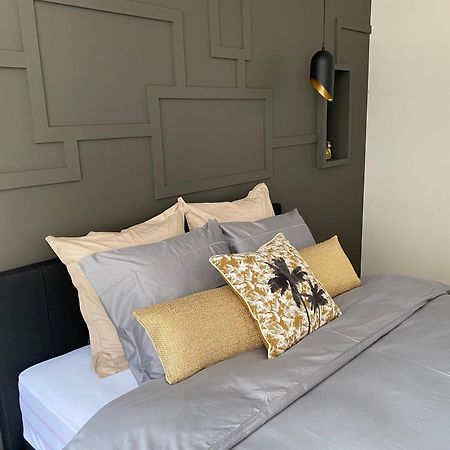 Good Mood - Chambres Et Suite Namur Phòng bức ảnh