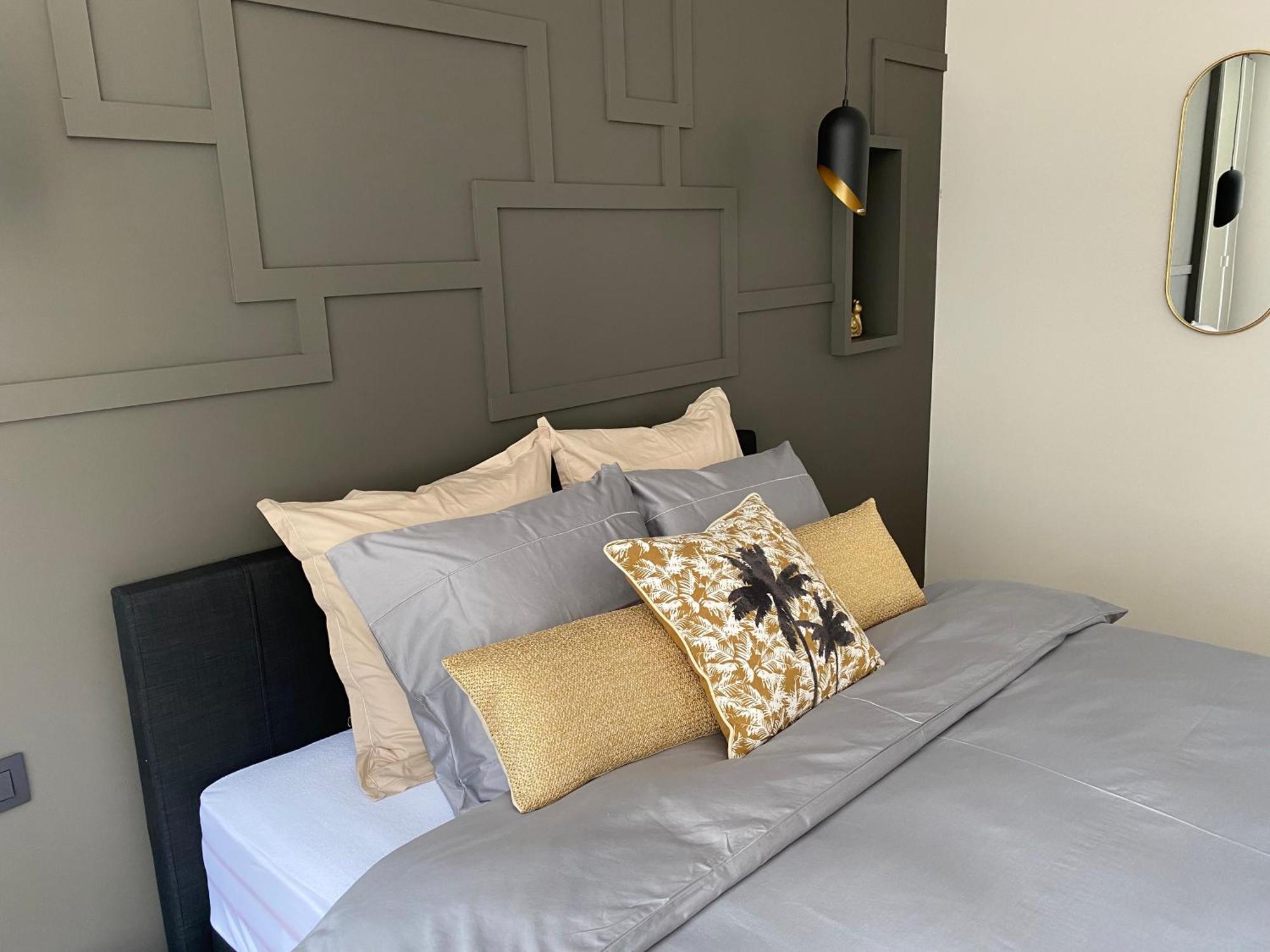 Good Mood - Chambres Et Suite Namur Phòng bức ảnh