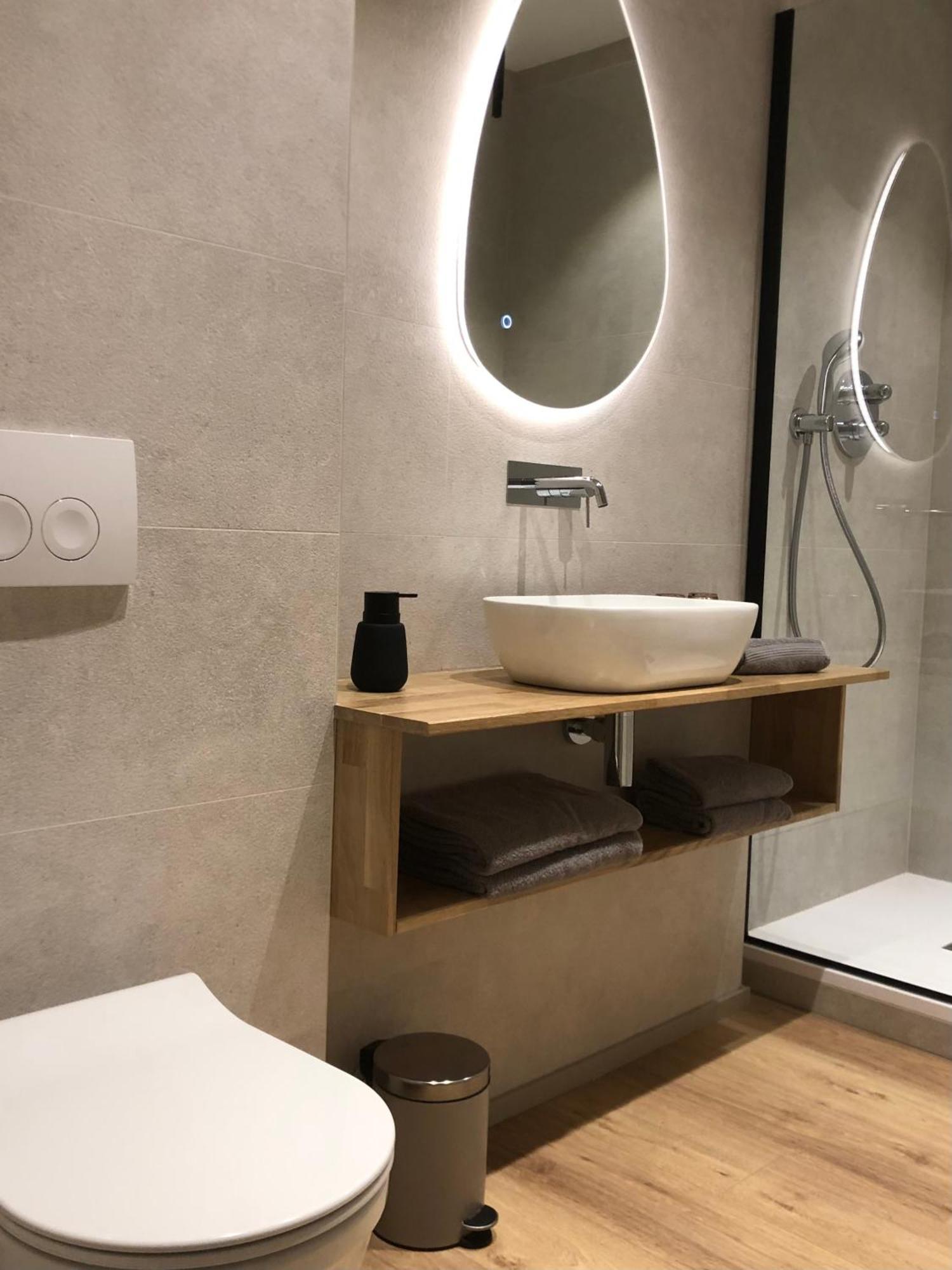Good Mood - Chambres Et Suite Namur Phòng bức ảnh